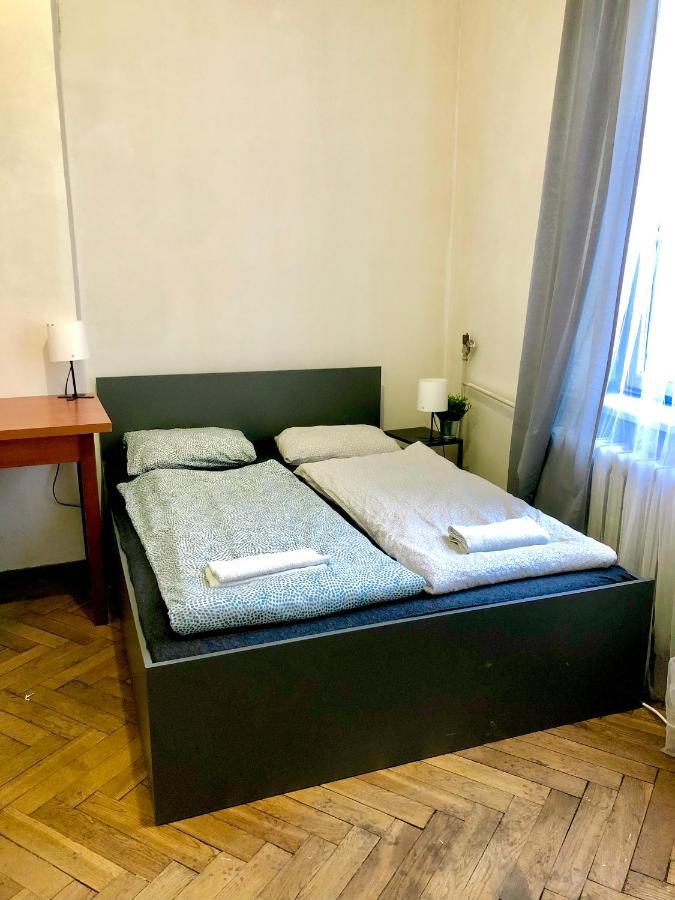 Best Rooms For Short Stay In City Center Krakow Bagian luar foto